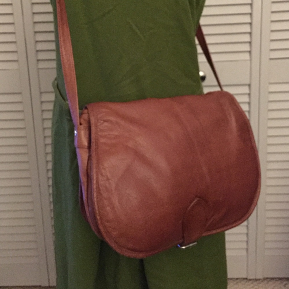 Wilsons Leather Brown Messenger Bag
